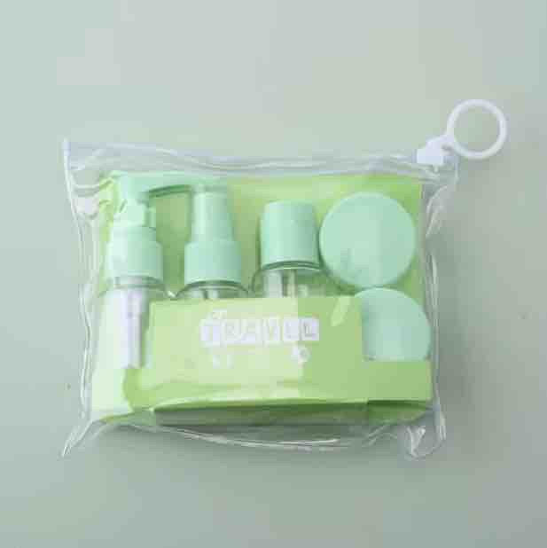 Travel set (6 in 1)